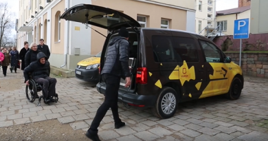 Ukmergėje pradeda veikti socialinis taksi Ukmergėje pradeda veikti socialinis taksi