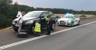 Daiva: ačiū, kad sklaidote vis dar gajus mitus apie policijos pareigūnus Daiva: ačiū, kad sklaidote vis dar gajus mitus apie policijos pareigūnus