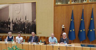 Ekonominis augimas neatsiejamas nuo žaliosios politikos Ekonominis augimas neatsiejamas nuo žaliosios politikos