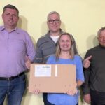 Raudona rožė su Arūno Kerpiškio uogų ūkio prizu
