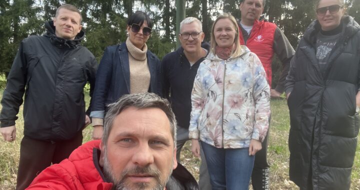 Širvintų socialdemokratai ir vėl kabino tinklelius