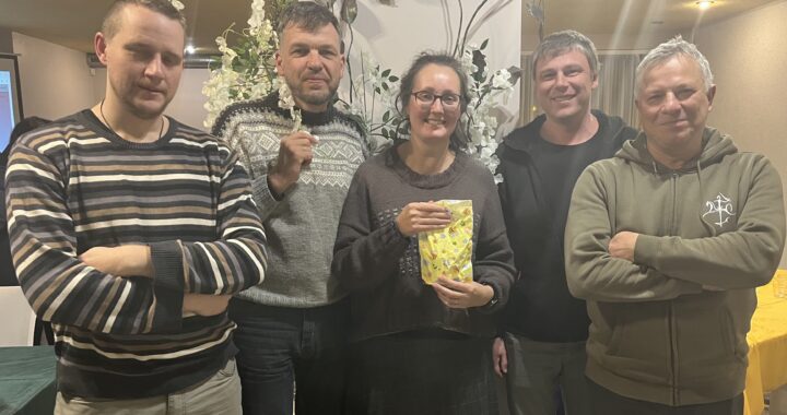 Piktieji pingvinai apsaugojo Kietai virtus