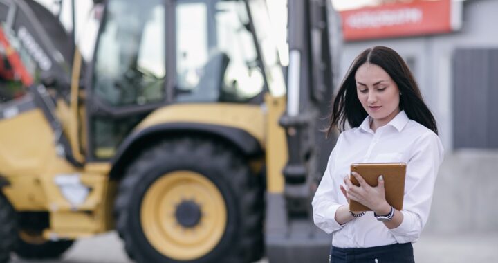 Kaip parinkti žemės ūkio technikos dalis pagal sezono darbus?